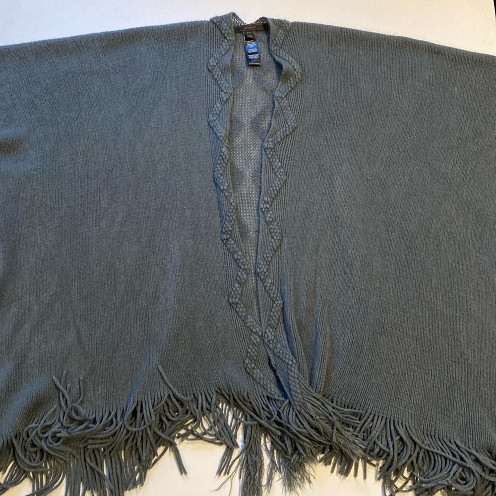 Max sport One Size Knit Acrylic Gray Shawl Wrap